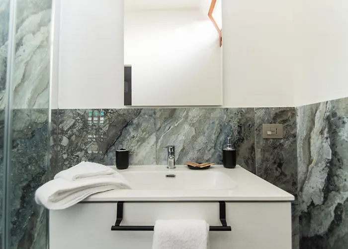 Loggia 27 Three-room Апартаменты