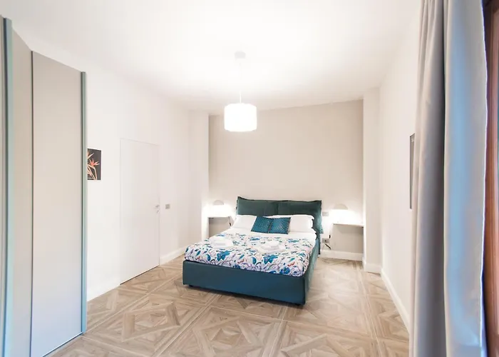 Loggia 27 Three-room Флоренция