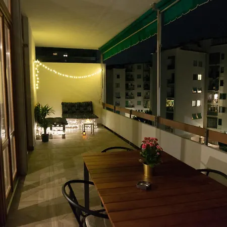 Loggia 27 Three-room Apartment Florence